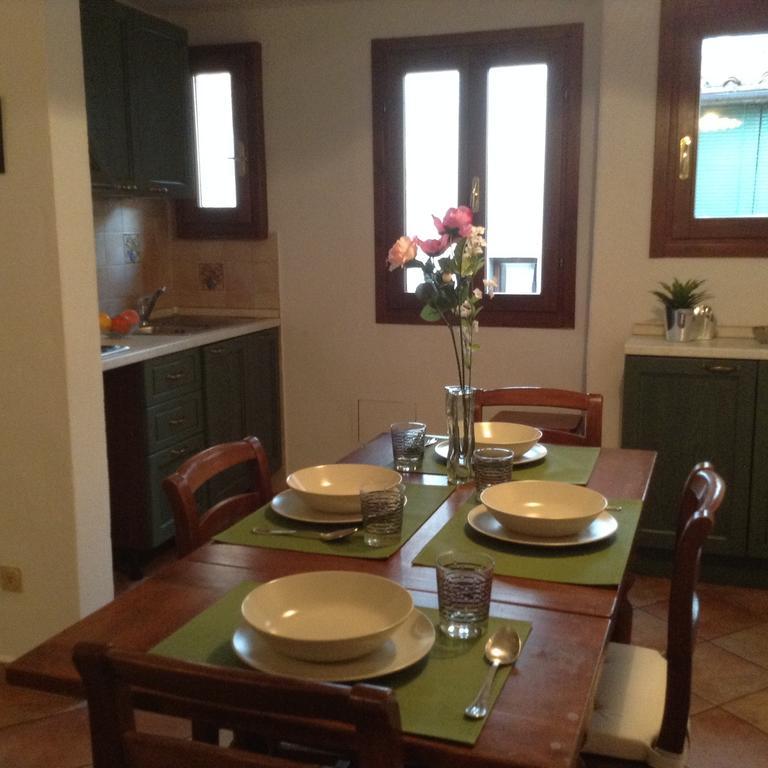 Vellutini Number One Apartment Florence Bilik gambar