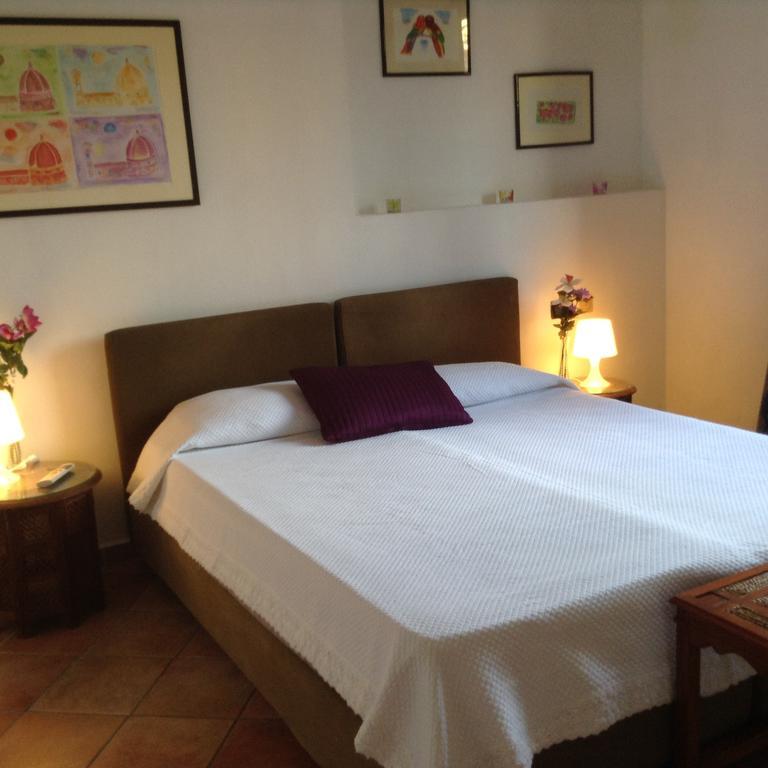 Vellutini Number One Apartment Florence Bilik gambar