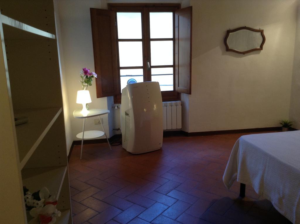 Vellutini Number One Apartment Florence Bilik gambar