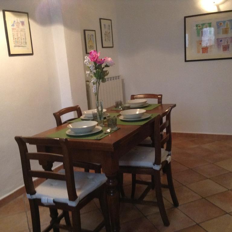 Vellutini Number One Apartment Florence Bilik gambar