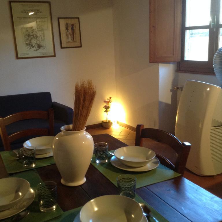 Vellutini Number One Apartment Florence Bilik gambar